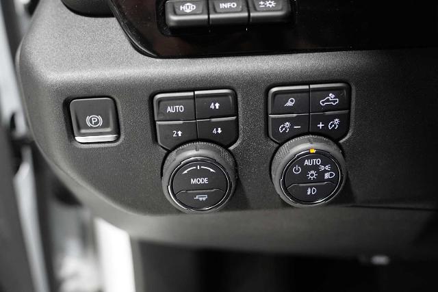 2024 Chevrolet Silverado 2500 HD Vehicle Photo in GRAPEVINE, TX 76051