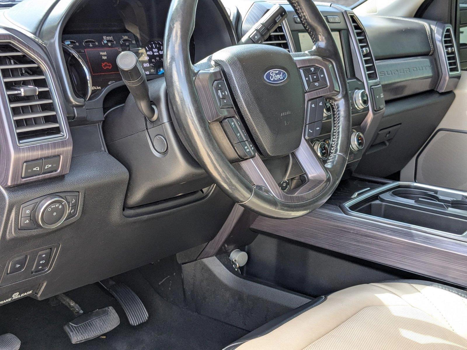 2021 Ford Super Duty F-450 DRW Vehicle Photo in Miami, FL 33015