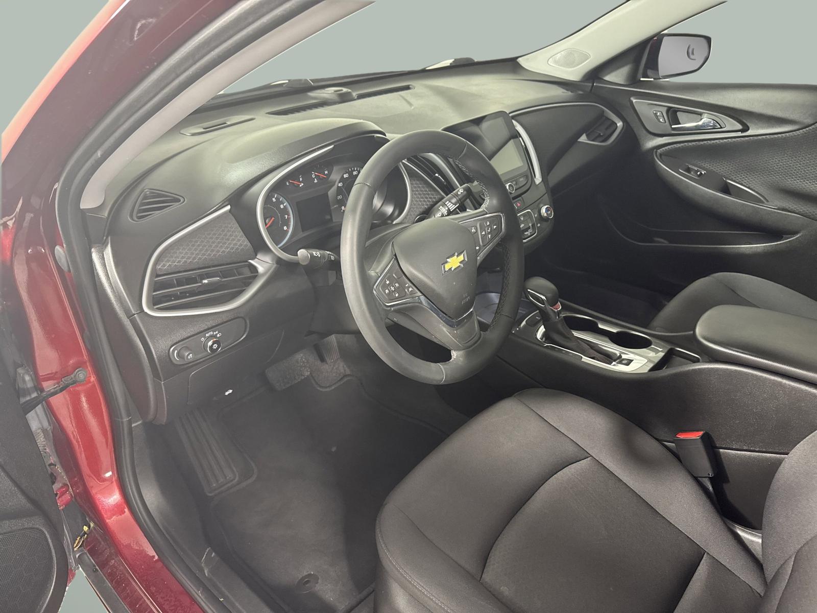 2023 Chevrolet Malibu Vehicle Photo in GEORGETOWN, TX 78626-7508