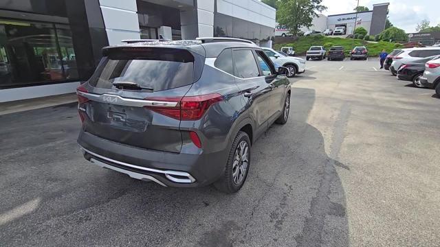 2022 Kia Seltos Vehicle Photo in Pleasant Hills, PA 15236