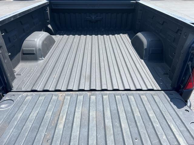 2021 Chevrolet Silverado 1500 Vehicle Photo in GREEN BAY, WI 54304-5303