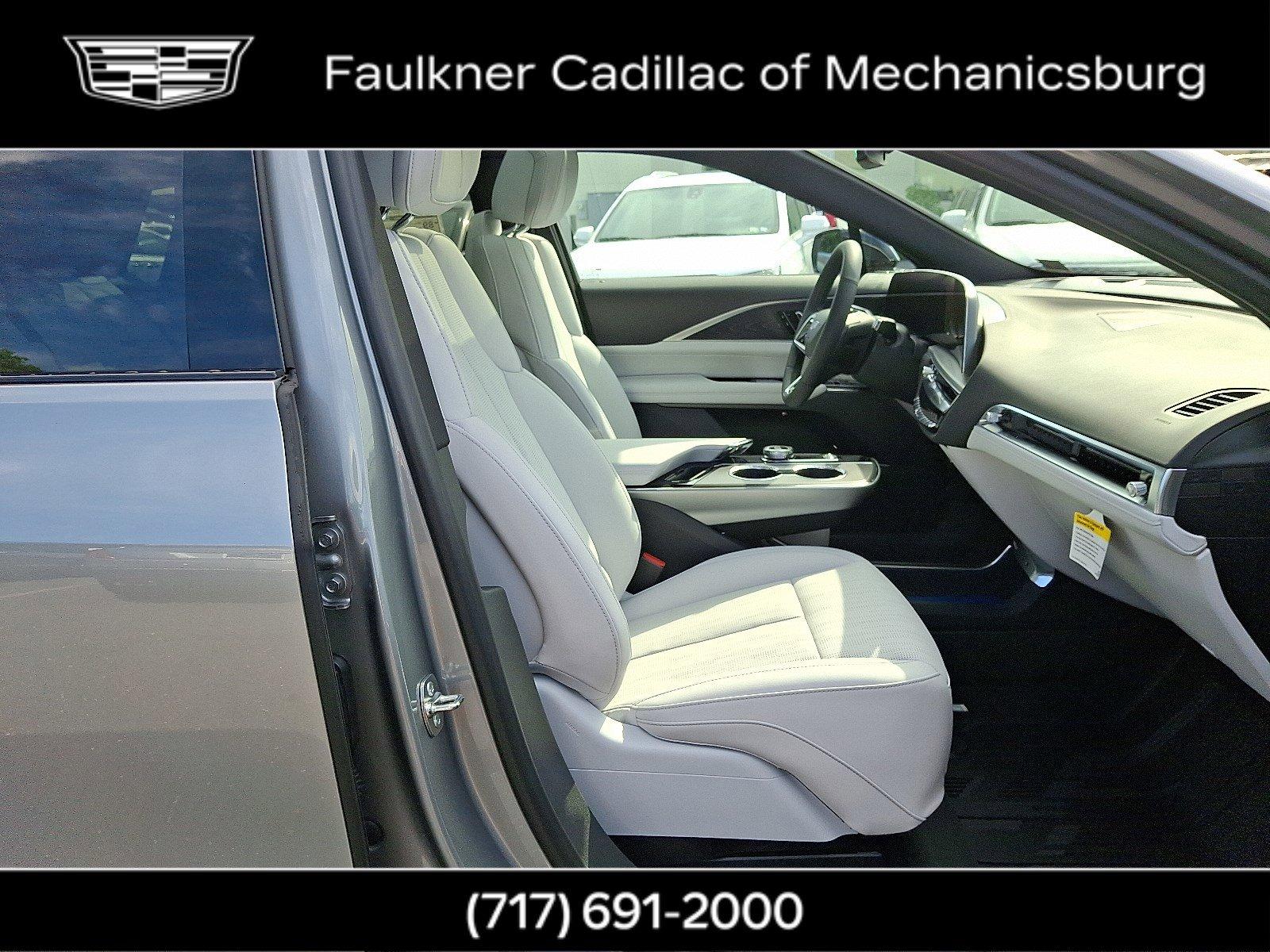 2025 Cadillac LYRIQ Vehicle Photo in MECHANICSBURG, PA 17050-1707