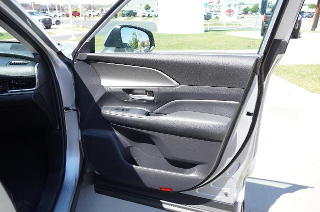 2024 Toyota Grand Highlander Vehicle Photo in Riverdale, UT 84405