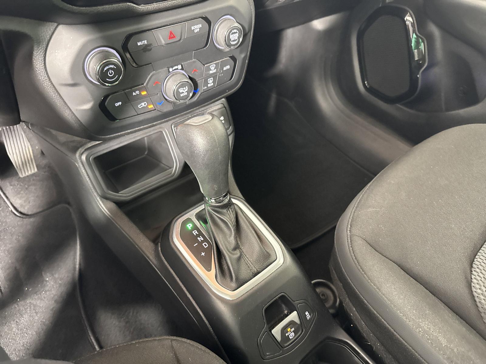 2018 Jeep Renegade Vehicle Photo in GEORGETOWN, TX 78626-7508