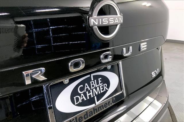 2023 Nissan Rogue Vehicle Photo in Lees Summit, MO 64086