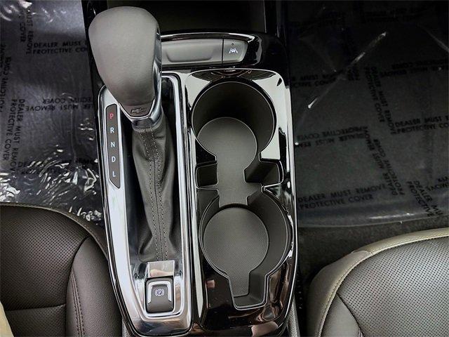 2025 Chevrolet Trax Vehicle Photo in PUYALLUP, WA 98371-4149