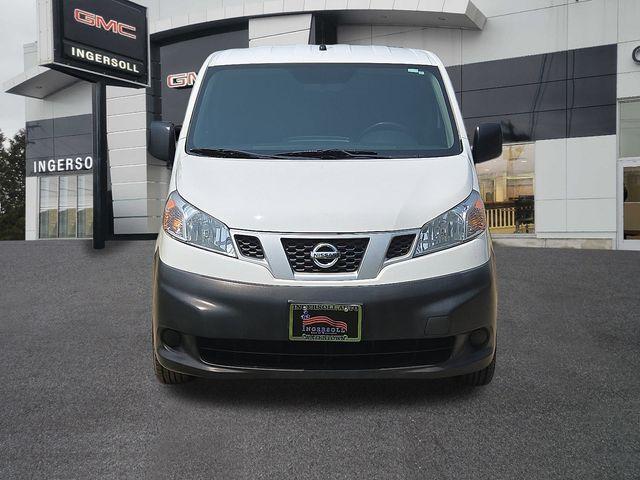 2014 Nissan NV200 Vehicle Photo in WATERTOWN, CT 06795-3318