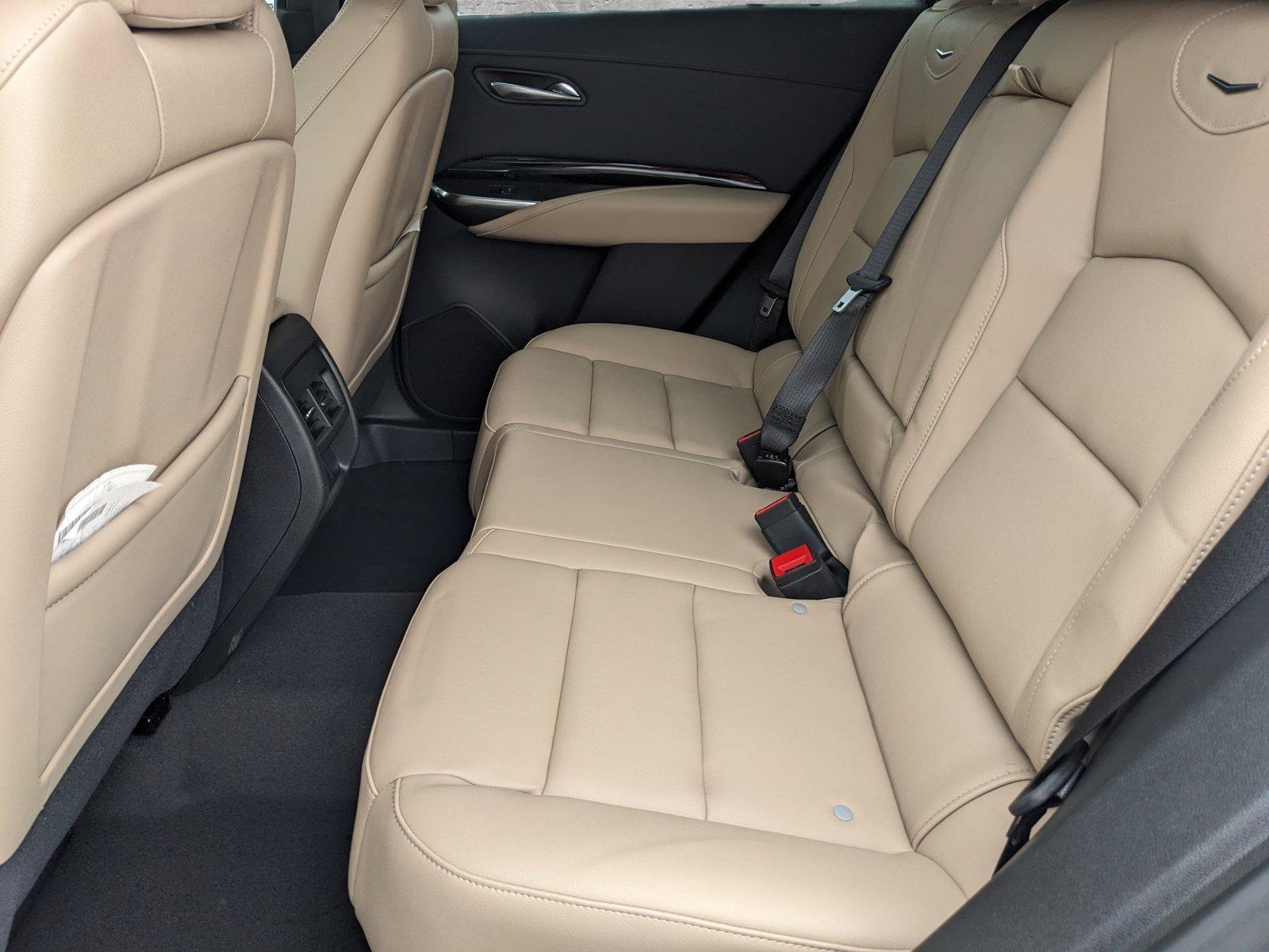 2024 Cadillac XT4 Vehicle Photo in WEST PALM BEACH, FL 33407-3296