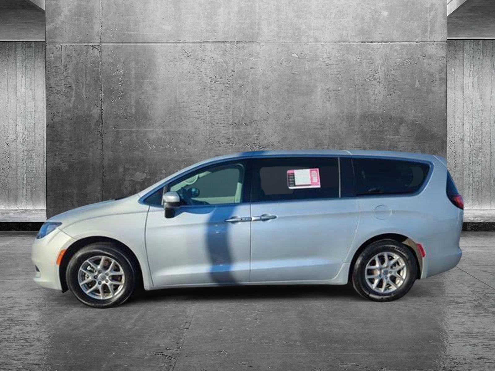 2022 Chrysler Voyager Vehicle Photo in Clearwater, FL 33764