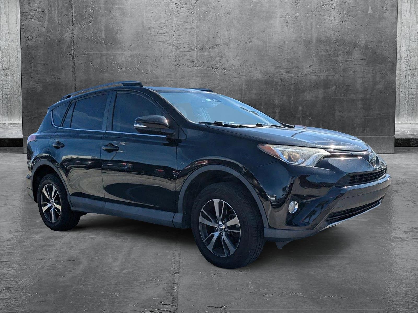 2018 Toyota RAV4 Vehicle Photo in Winter Park, FL 32792