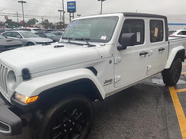 2023 Jeep Gladiator Overland photo 3