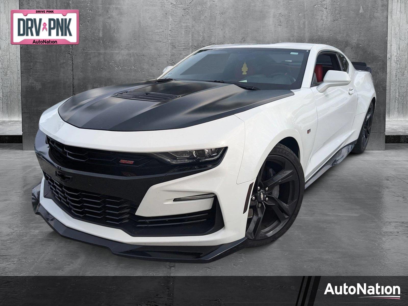 2019 Chevrolet Camaro Vehicle Photo in Miami, FL 33169