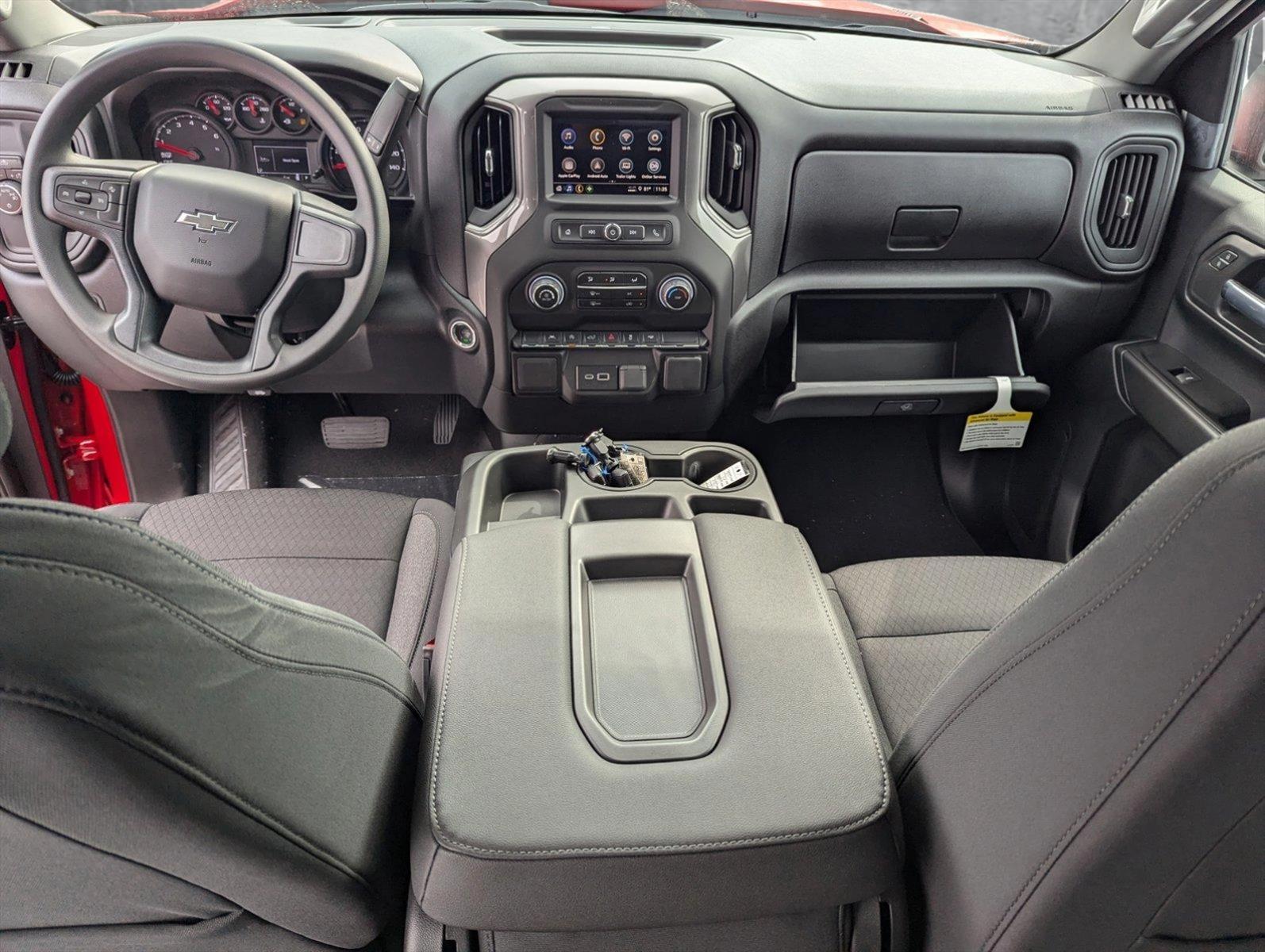 2025 Chevrolet Silverado 1500 Vehicle Photo in PEMBROKE PINES, FL 33024-6534