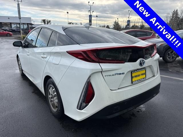 2018 Toyota Prius Prime Vehicle Photo in Puyallup, WA 98371