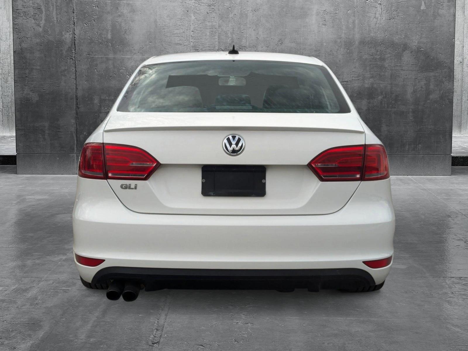 2014 Volkswagen Jetta Sedan Vehicle Photo in Towson, MD 21204