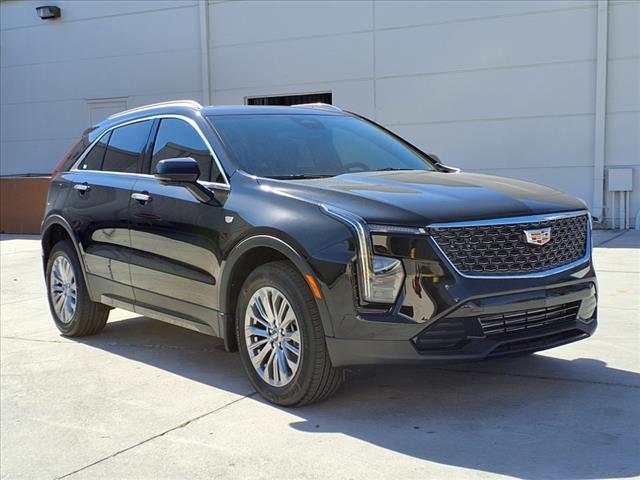 2025 Cadillac XT4 Vehicle Photo in TAMPA, FL 33612-3404