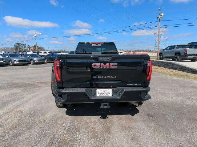 2024 GMC Sierra 3500 HD Vehicle Photo in ALBERTVILLE, AL 35950-0246