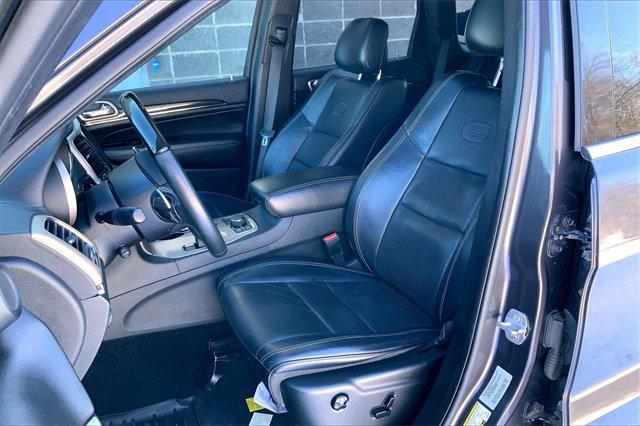2015 Jeep Grand Cherokee Vehicle Photo in KANSAS CITY, MO 64114-4502