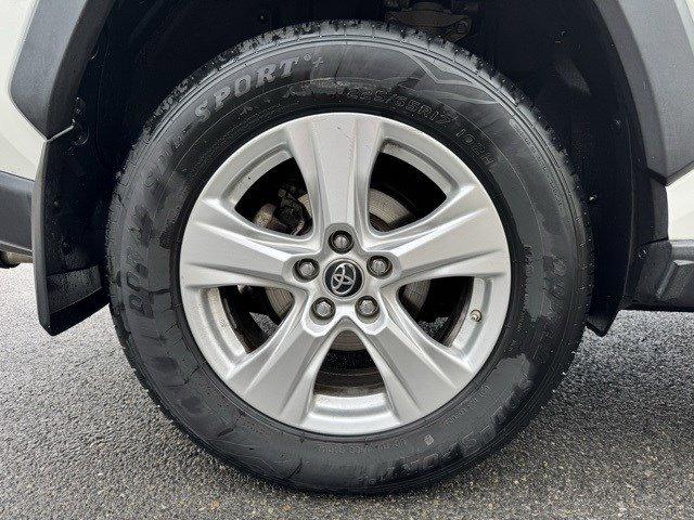 2019 Toyota RAV4 Vehicle Photo in Mechanicsburg, PA 17050-1707