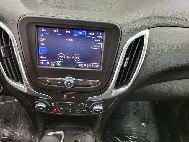 2024 Chevrolet Equinox Vehicle Photo in APPLETON, WI 54914-8833