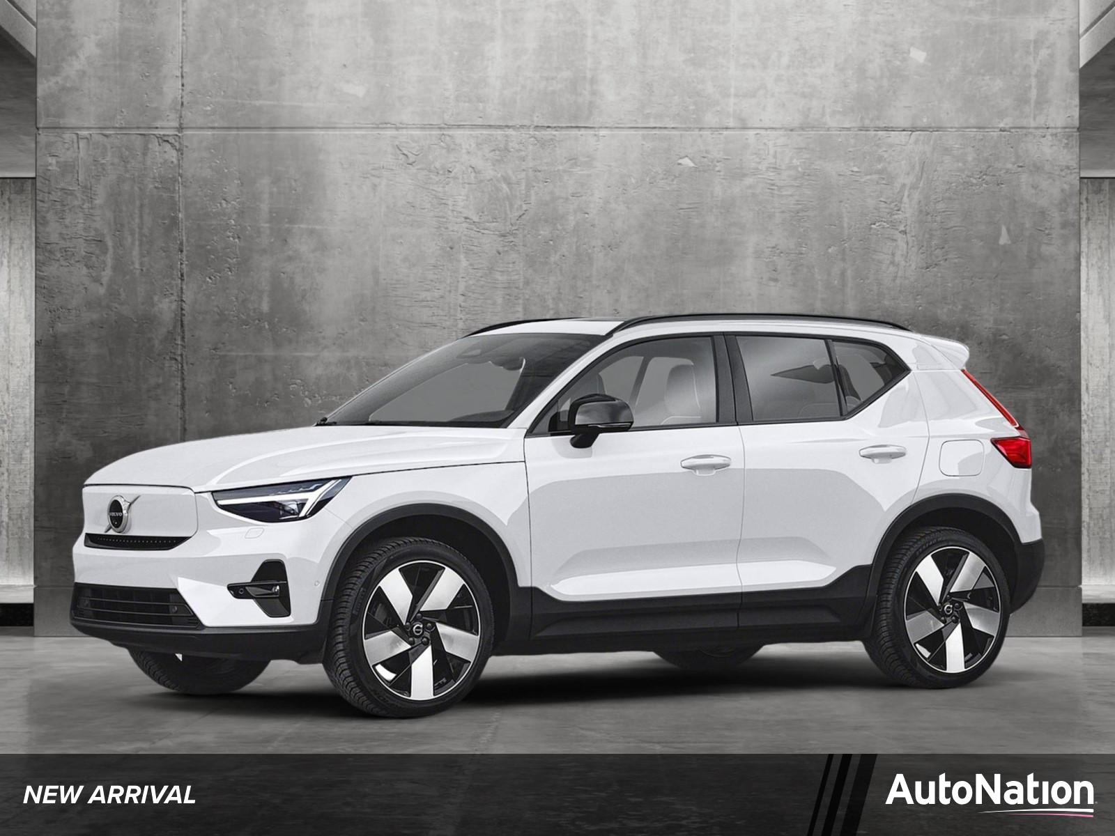 2024 Volvo XC40 Vehicle Photo in Pembroke Pines , FL 33027