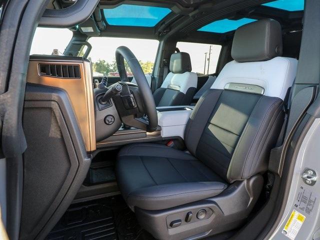 2024 GMC HUMMER EV SUV Vehicle Photo in HOMOSASSA, FL 34448-1461