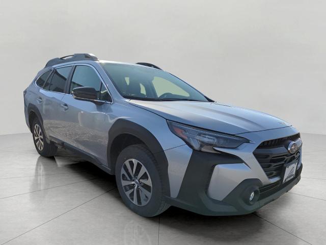 2025 Subaru Outback Vehicle Photo in Green Bay, WI 54304