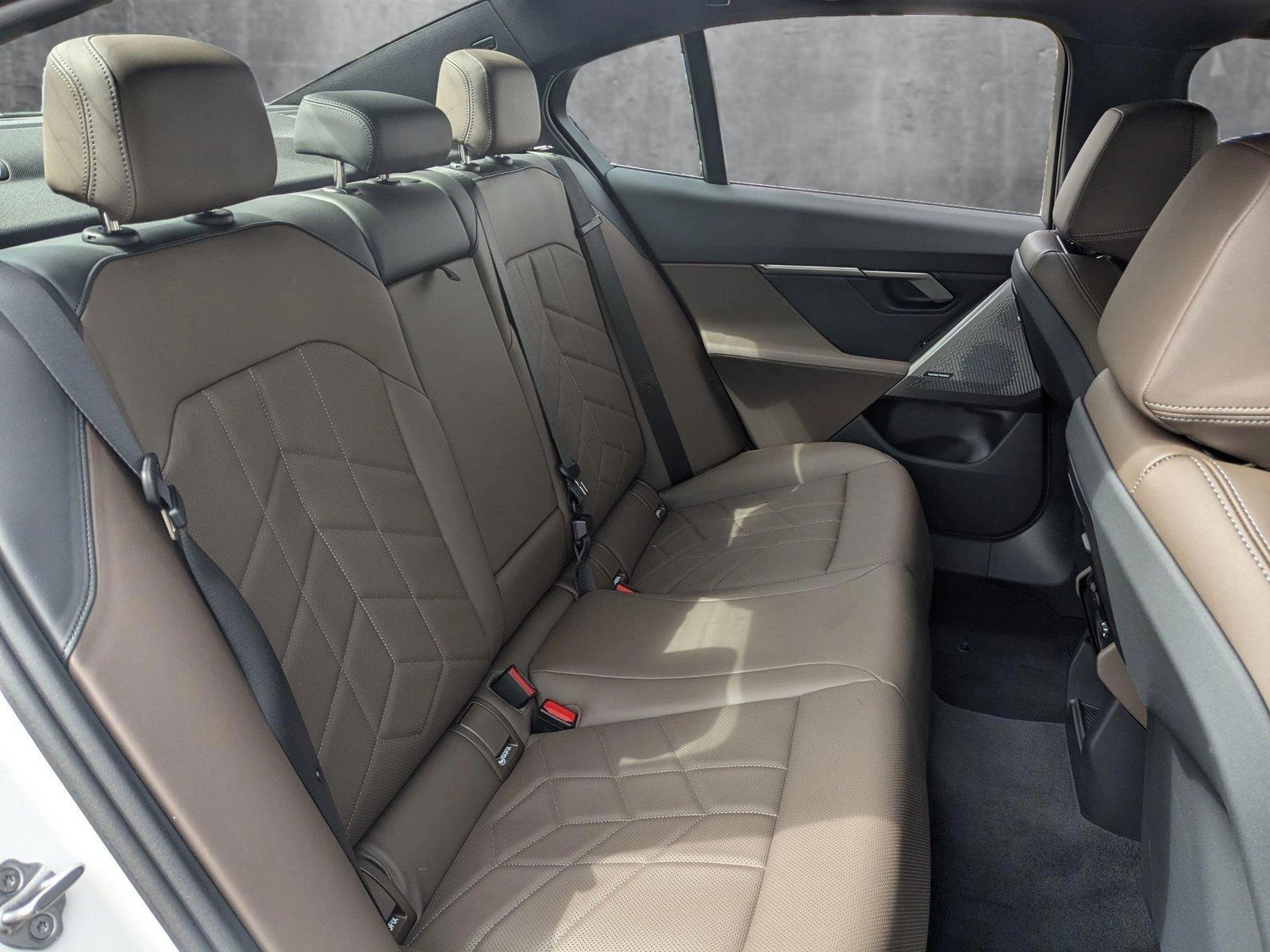 2024 BMW 530i xDrive Vehicle Photo in Towson, MD 21204