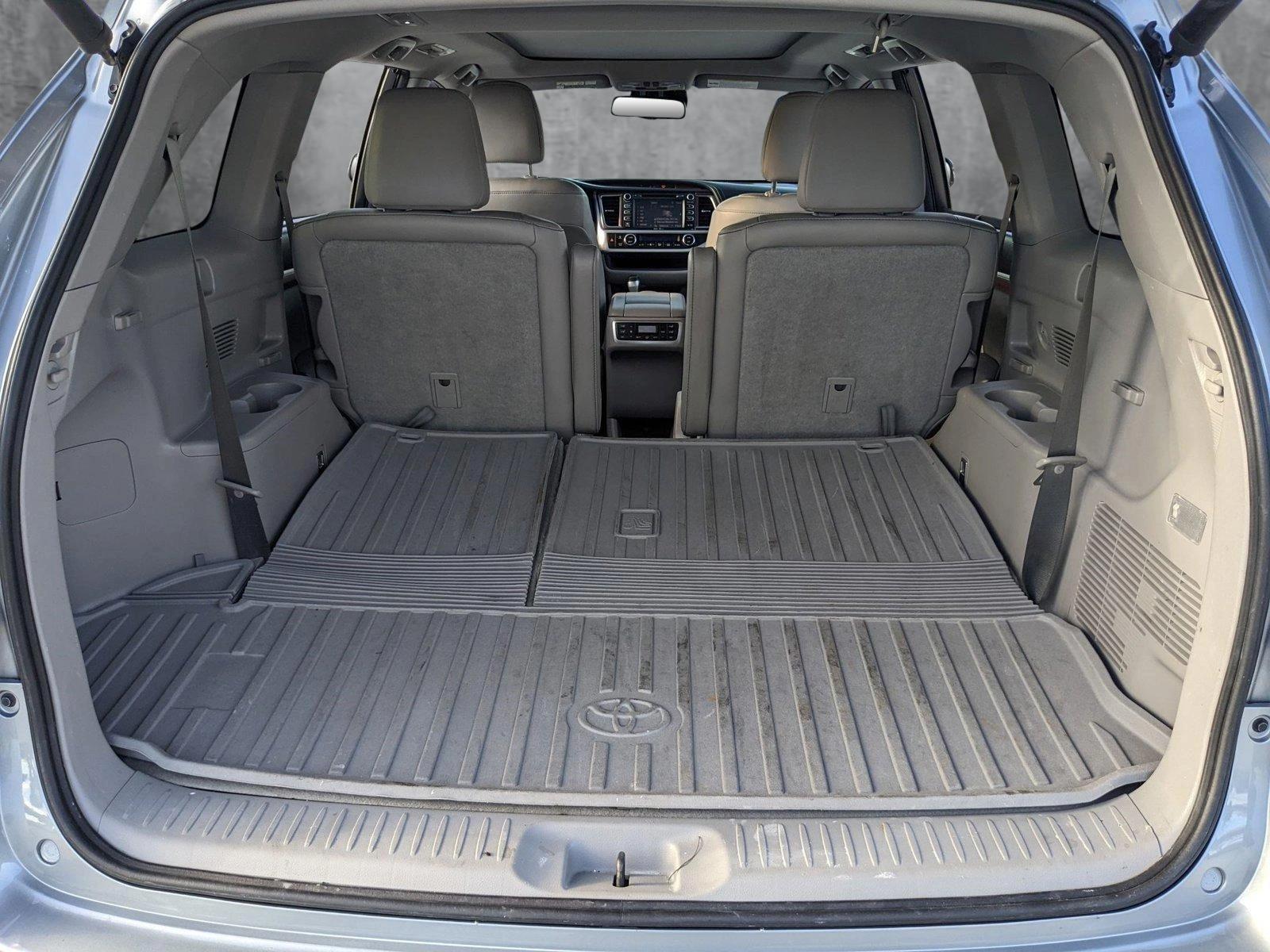 2015 Toyota Highlander Hybrid Vehicle Photo in Davie, FL 33331