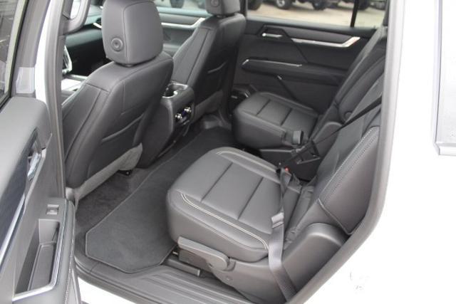2025 GMC Acadia Vehicle Photo in Greenville, TX 75402