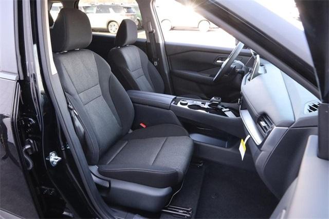 2025 Nissan Rogue Vehicle Photo in Hazelwood, MO 63042