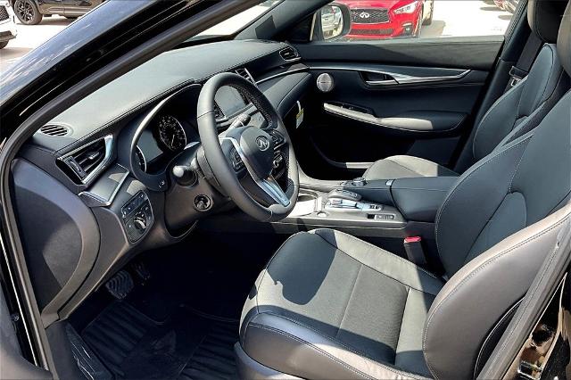 2025 INFINITI QX55 Vehicle Photo in Grapevine, TX 76051