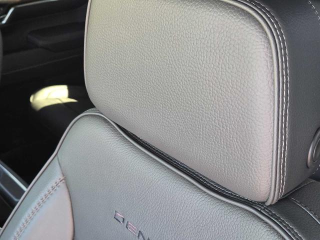 2024 GMC Sierra 1500 Vehicle Photo in DENTON, TX 76210-9321