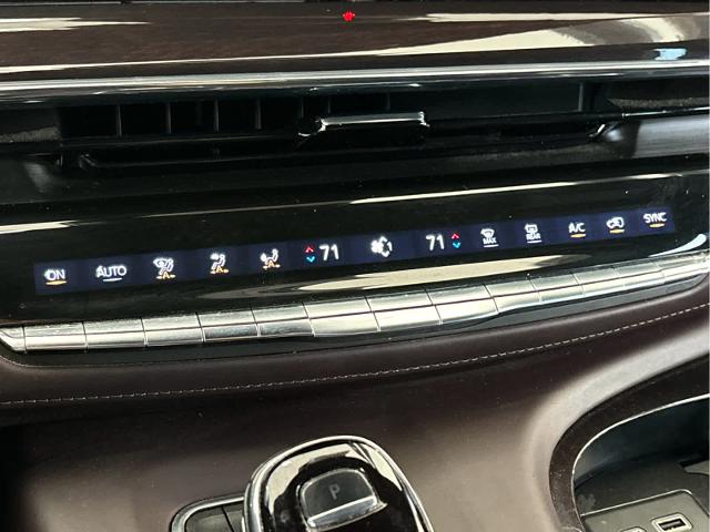 2022 Cadillac Escalade ESV Vehicle Photo in Grapevine, TX 76051
