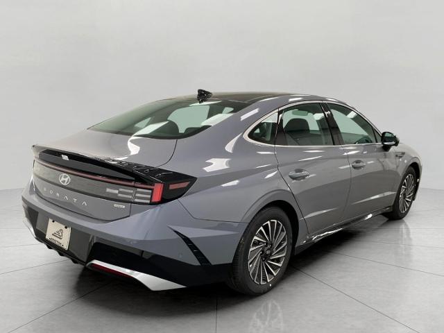 2025 Hyundai SONATA Hybrid Vehicle Photo in Appleton, WI 54913