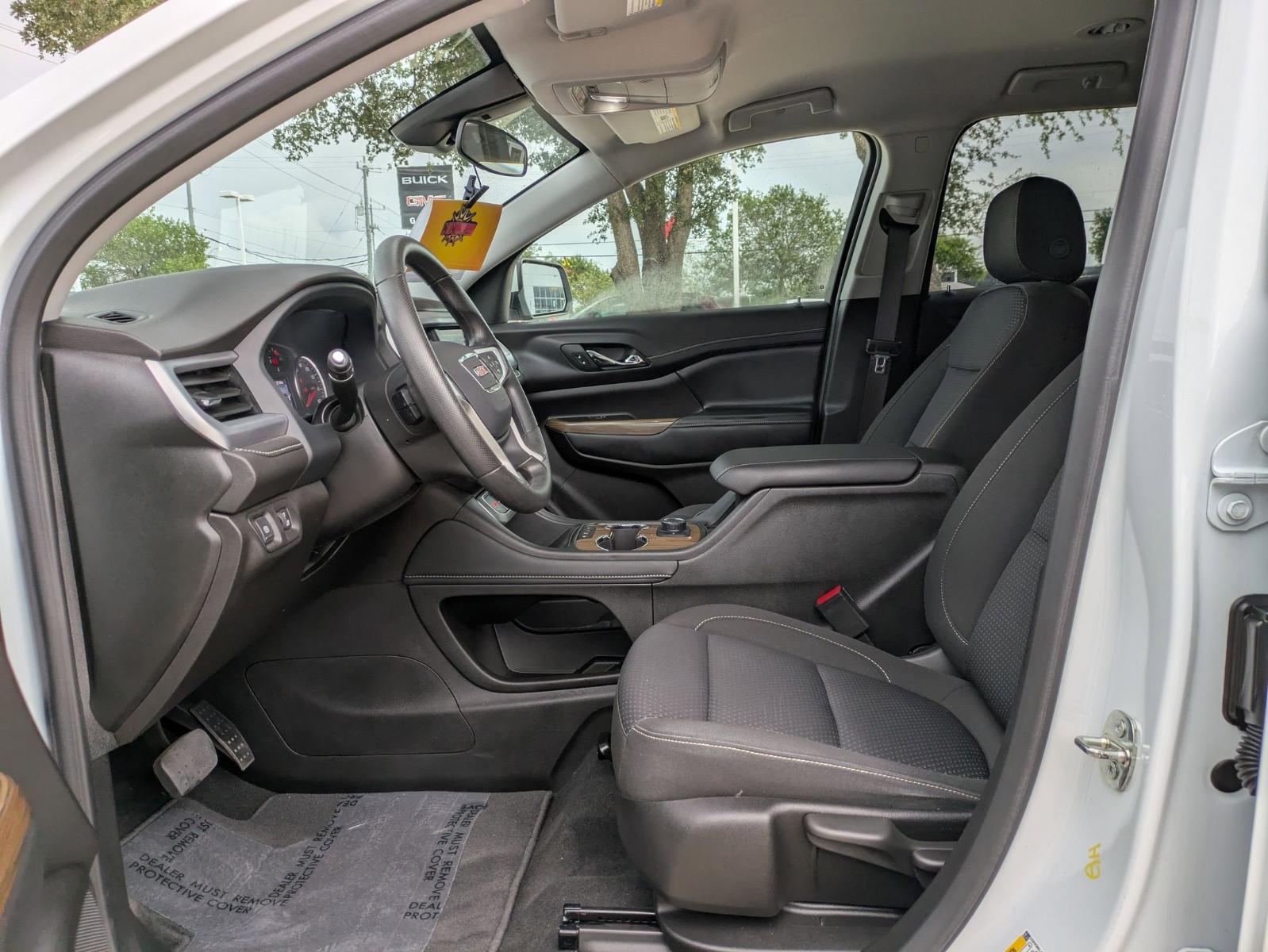 2023 GMC Acadia Vehicle Photo in SELMA, TX 78154-1460