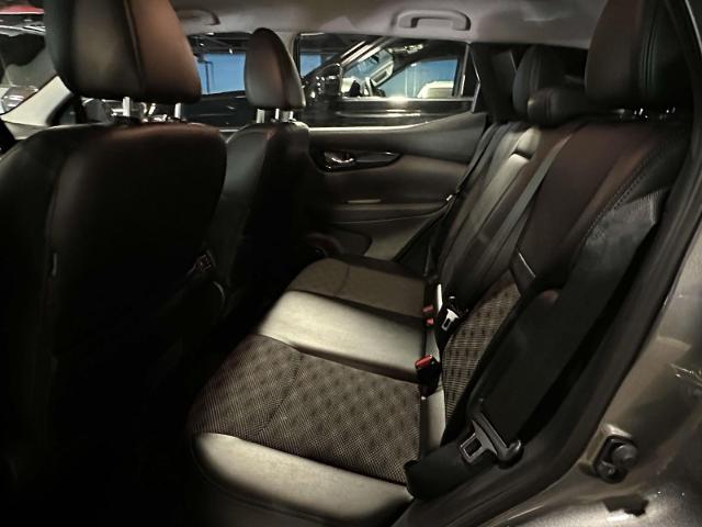 2022 Nissan Rogue Sport Vehicle Photo in Roslyn, NY 11576