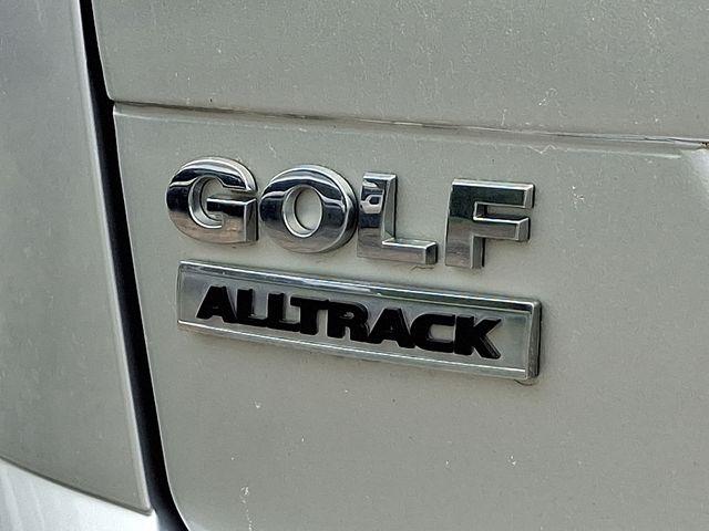 2017 Volkswagen Golf Alltrack Vehicle Photo in PAWLING, NY 12564-3219