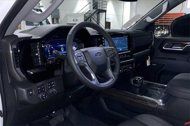 2025 Chevrolet Silverado 1500 Vehicle Photo in KANSAS CITY, MO 64114-4502