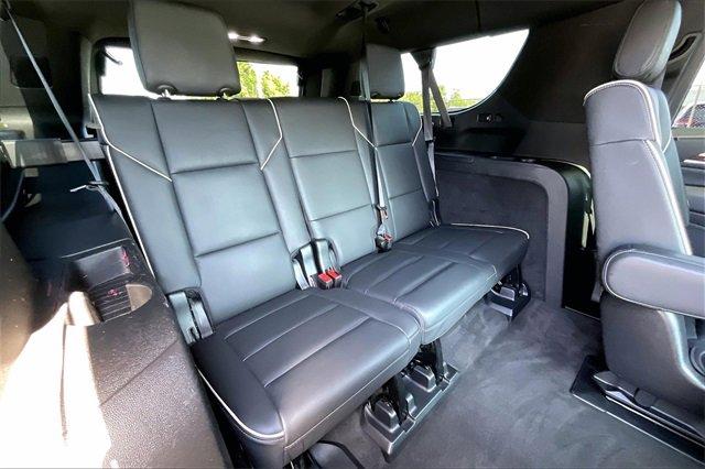 2023 Cadillac Escalade ESV Vehicle Photo in INDEPENDENCE, MO 64055-1314