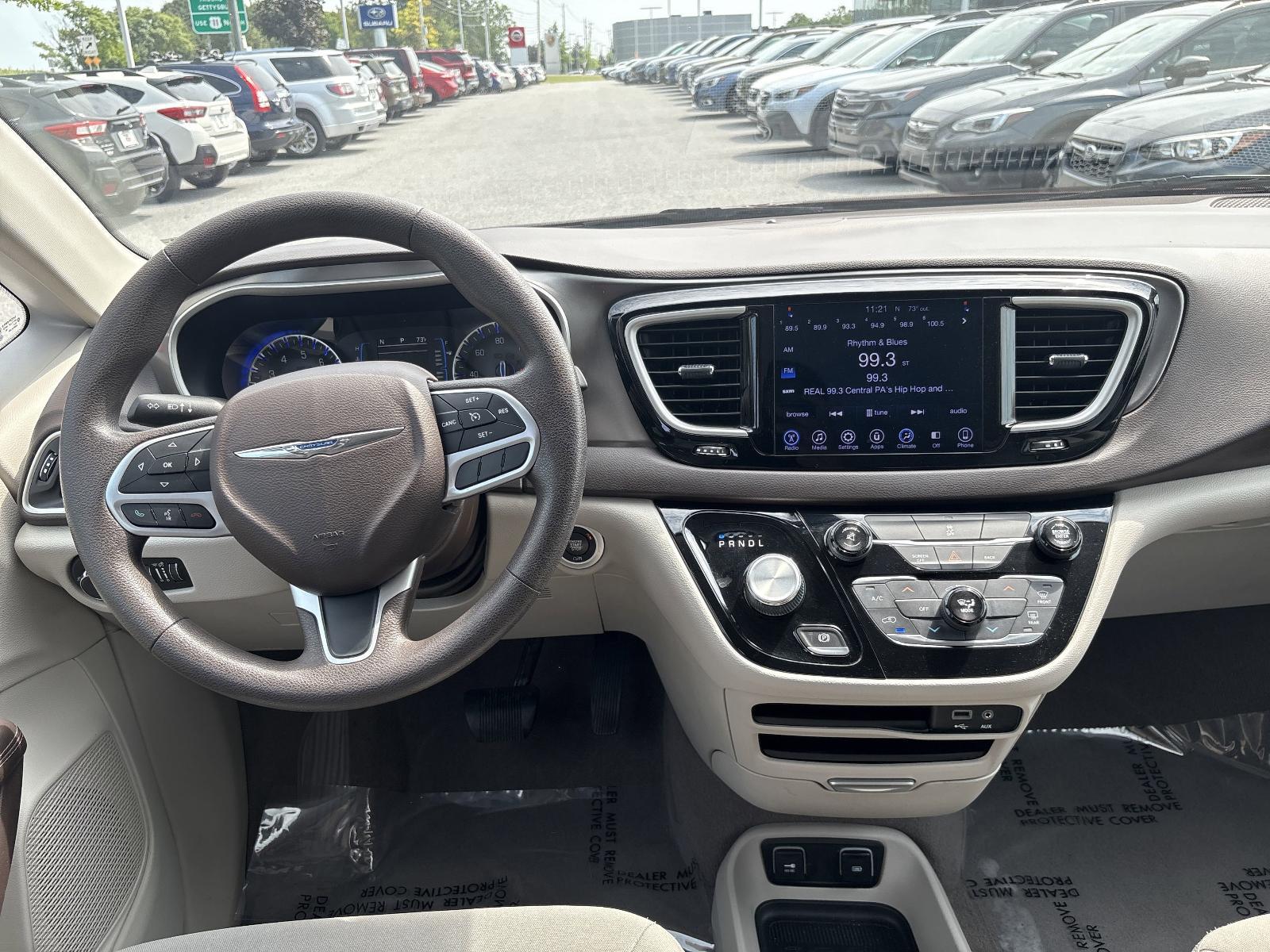 2017 Chrysler Pacifica Vehicle Photo in Mechanicsburg, PA 17050