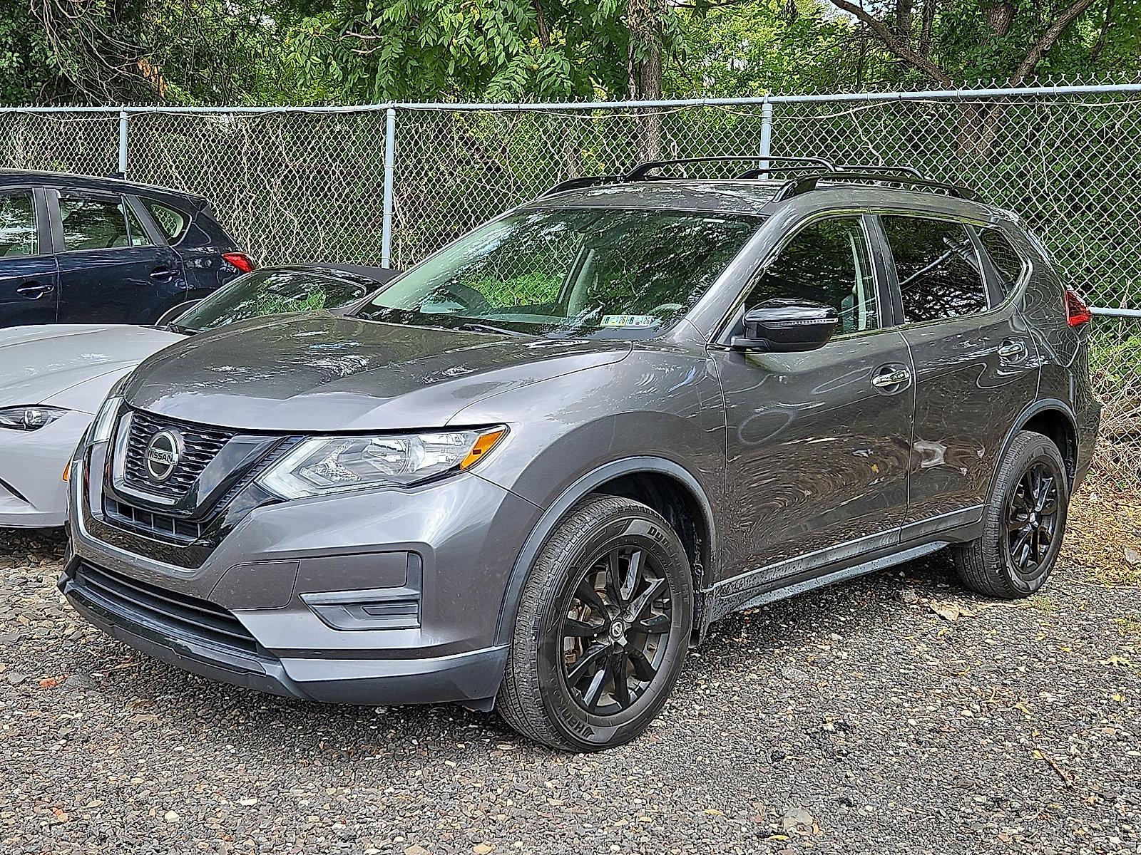 2018 Nissan Rogue Vehicle Photo in Trevose, PA 19053