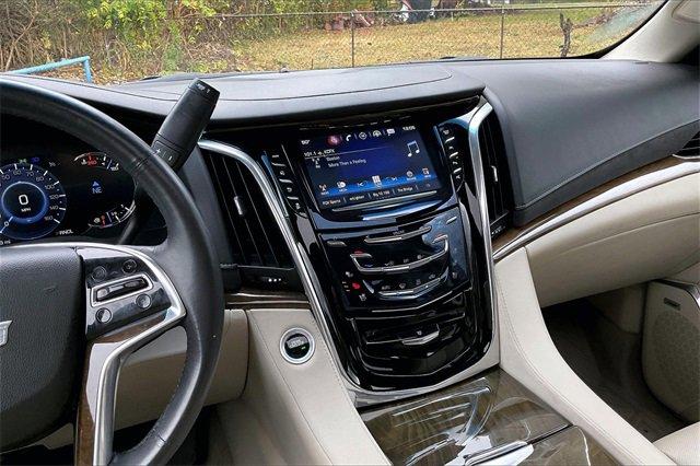 2018 Cadillac Escalade Vehicle Photo in INDEPENDENCE, MO 64055-1314