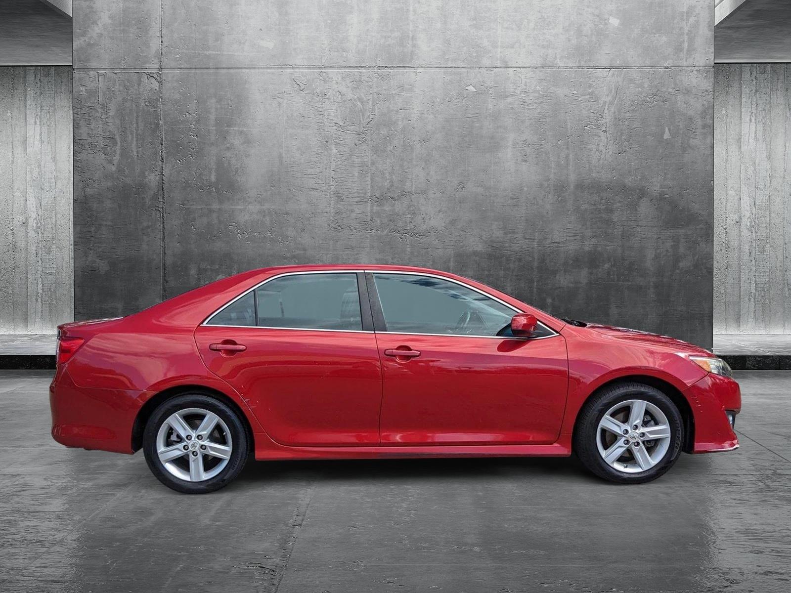 2013 Toyota Camry Vehicle Photo in Tampa, FL 33614