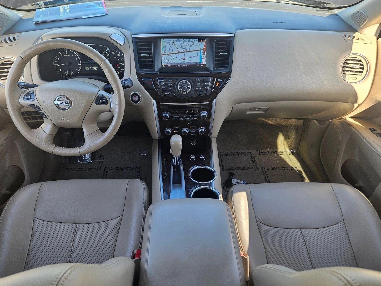 2015 Nissan Pathfinder Vehicle Photo in PEORIA, AZ 85382-3715