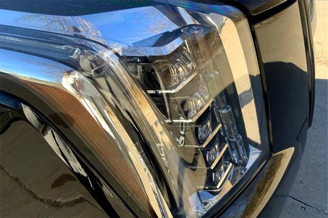 2020 Cadillac Escalade Vehicle Photo in KANSAS CITY, MO 64114-4545