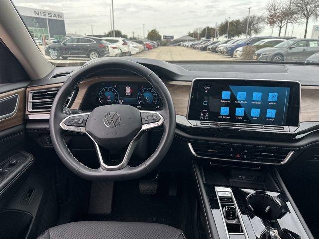 2024 Volkswagen Atlas Vehicle Photo in San Antonio, TX 78209