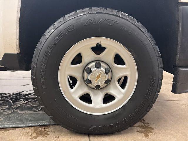 2018 Chevrolet Silverado 1500 Vehicle Photo in MEDINA, OH 44256-9631