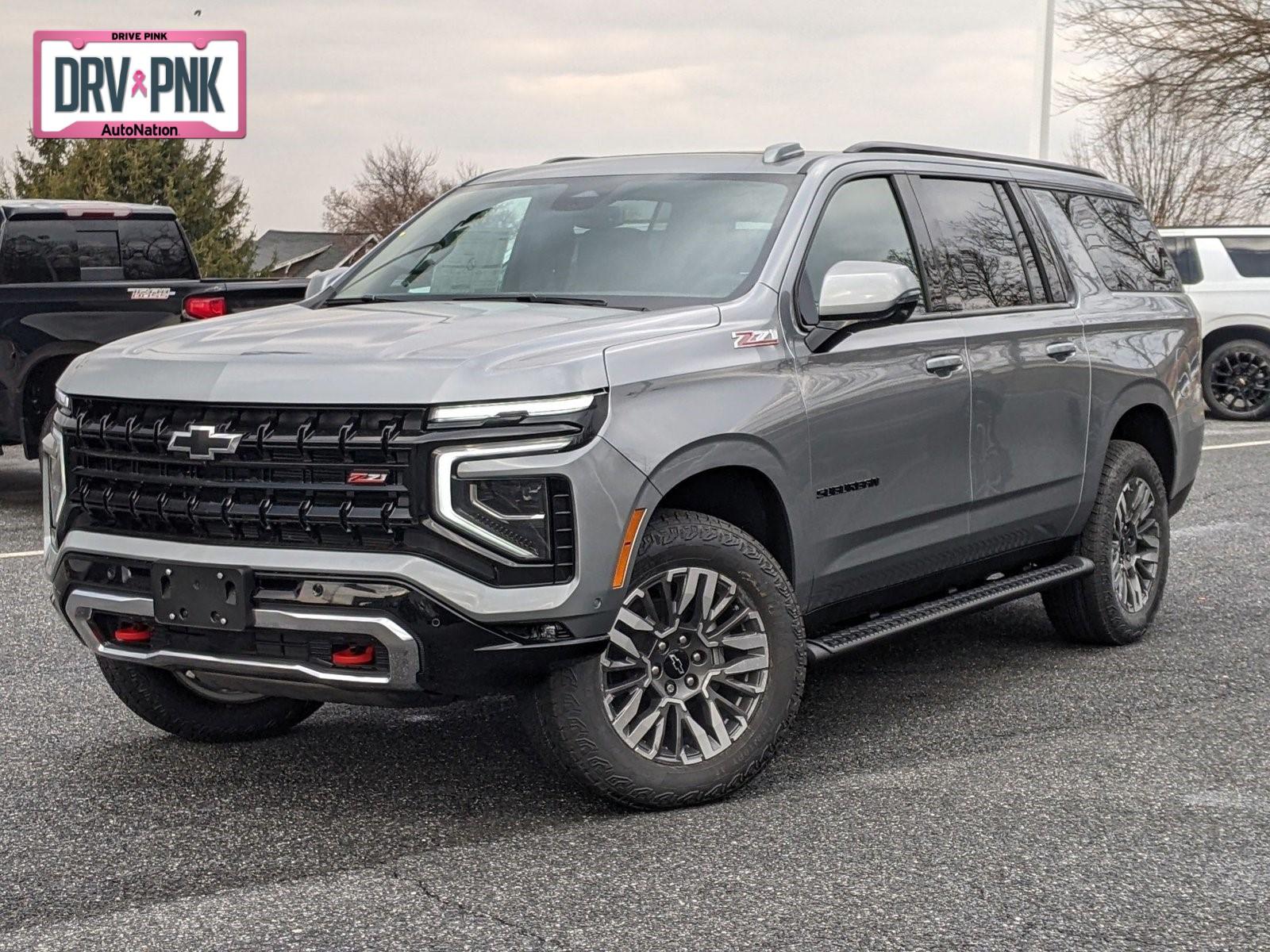 2025 Chevrolet Suburban Vehicle Photo in TIMONIUM, MD 21093-2300