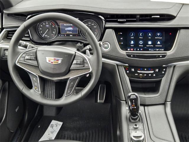2025 Cadillac XT5 Vehicle Photo in Oklahoma City, OK 73114